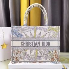 Christian Dior Shopping Bags